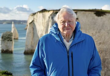 David Attenborough em cena de seu novo filme sobre os oceanos
