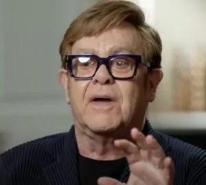 Elton John em entrevista à BBC sobre IA e direitos autorais