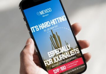 Celular exibindo campanha denunciando destinos turísticos de países perigosos para jornalistas