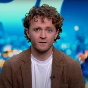 Alistair Kitchen, blogueiro e escritor australiano deportado dos EUA