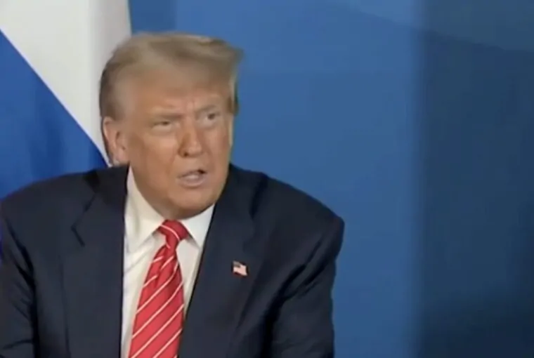 Donald Trump na reunião da OTAN em Haia, onde criticou a CNN e o New York por reportagens sobre ataque ao Irã
