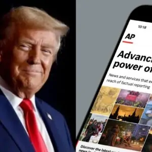 Donald Trump e smartphone mostrando home page da Associated Press