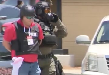 Mario Guevara jornalista de El Salvador é preso nos EUA ao cobrir protesto e corre risco de deportação