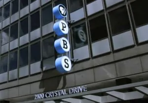 Sede da PBS, empresa de mídia pública que processou governo Trump por cortes de verba