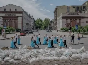Casais na cidade ucraniana de Odesa 