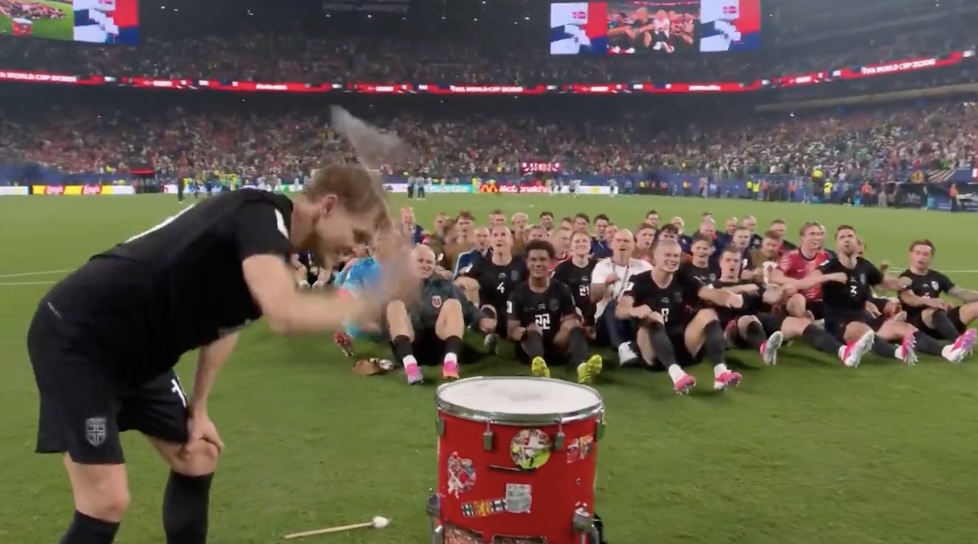 Gaita em Boston, ‘Viking Row’, cadela encontrada no México: confira 10 momentos virais da Copa do Mundo
