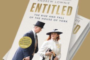 Capa de novo livro sobre o príncipe Andrew