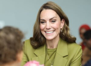 Kate Middleton em visita a centro de suporte infantil em Oxford