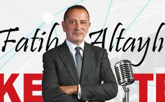 Jornalista turco é condenado por ‘ameaçar’ Erdogan ao comentar pesquisa sobre presidência vitalícia