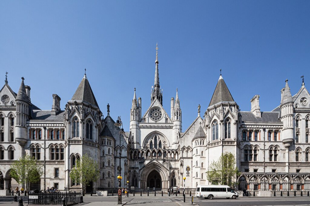 Royal Courts of Justice Londres
