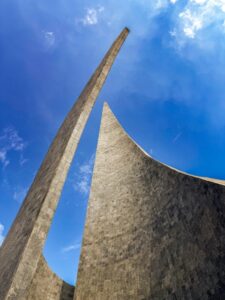 A foto do monumento ao Aleijadinho em Belo Horizonte ficou com o décimo lugar na etapa Brasil do concurso de fotos de monumentos