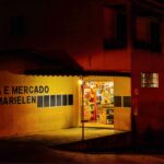 Fachada do mercado Marielen em Curitiba. A imagem é finalista do concurso de fotografia da Sony