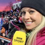 Chemmy Alcott, ex-esquiadora britânica e apresentadora do programa Ski Sunday na BBC