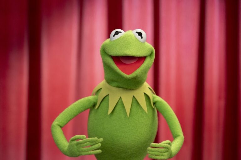 The Muppet Show faz 50 anos e celebra com especial estrelado por Sabrina Carpenter; veja o trailer